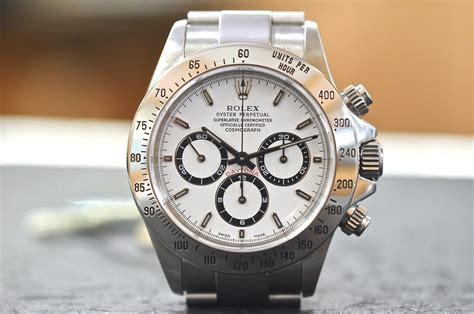 prezzo rolex daytona acciaio quadrante nero|Rolex Daytona Ref. 16520.